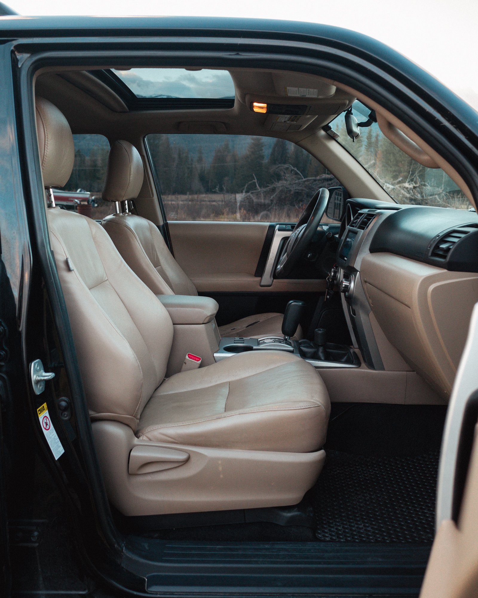 2011Toyota4R-14.jpg