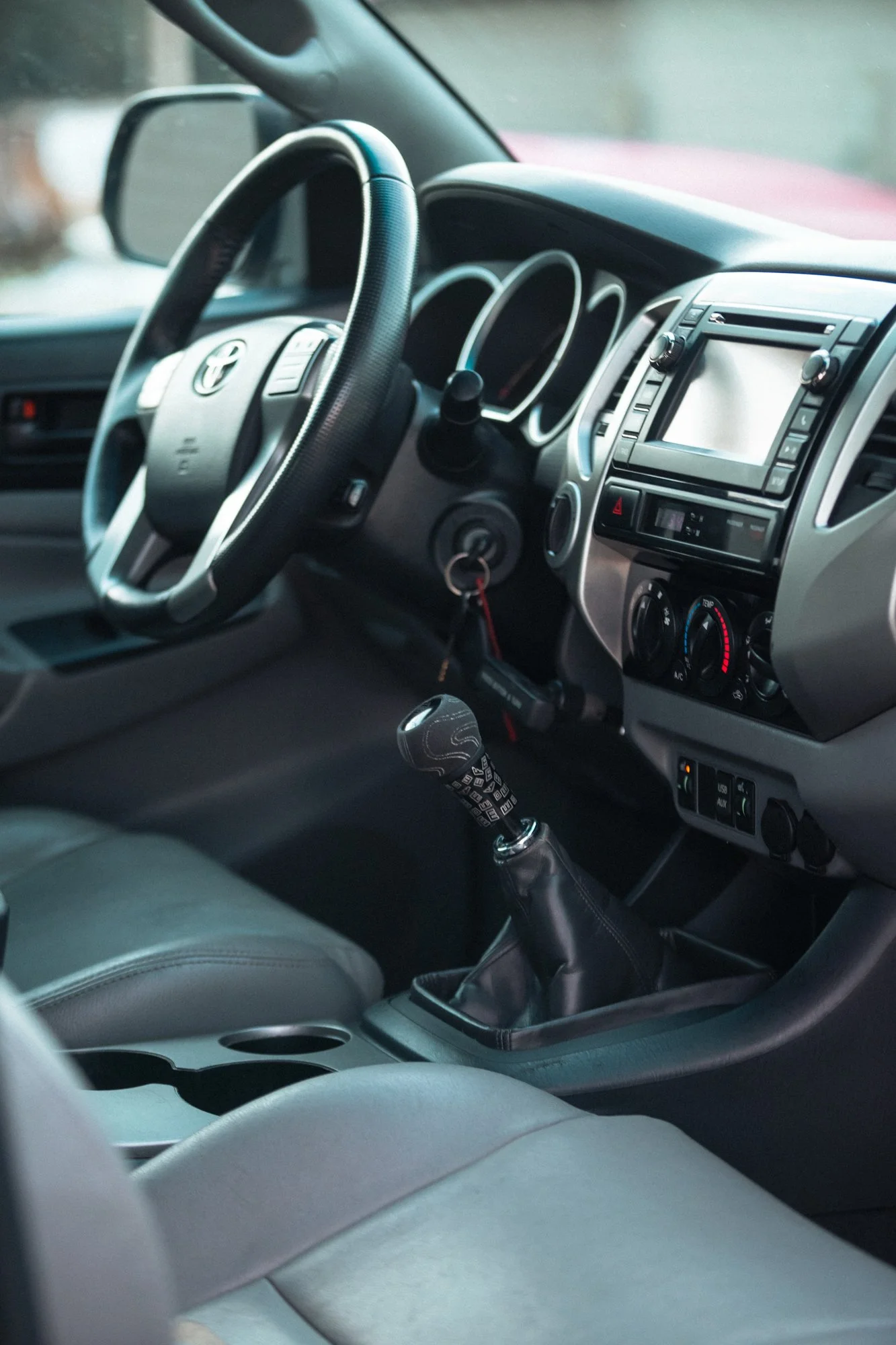 2013ToyotaTacoma-8.jpg
