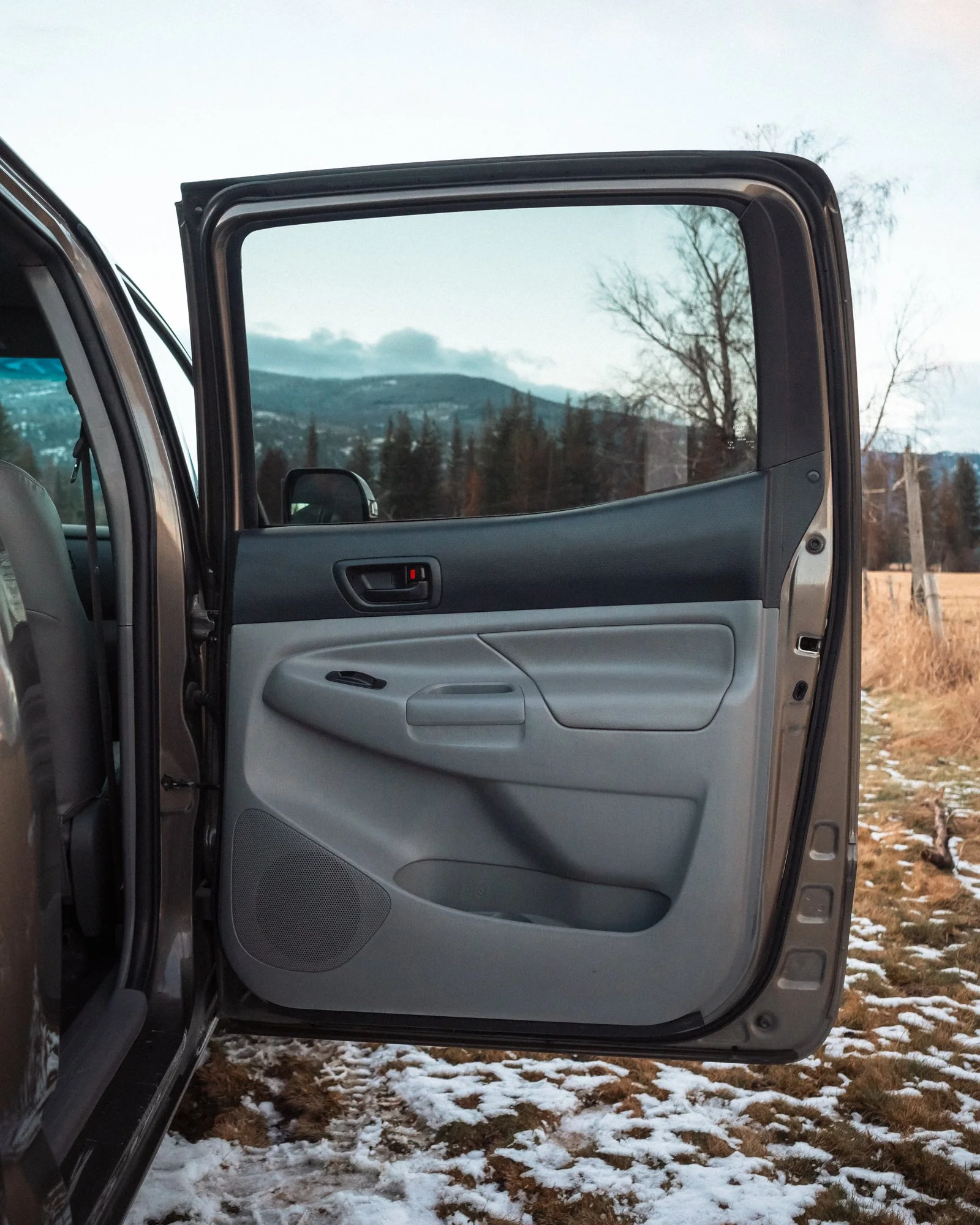 2013ToyotaTacoma-16.jpg
