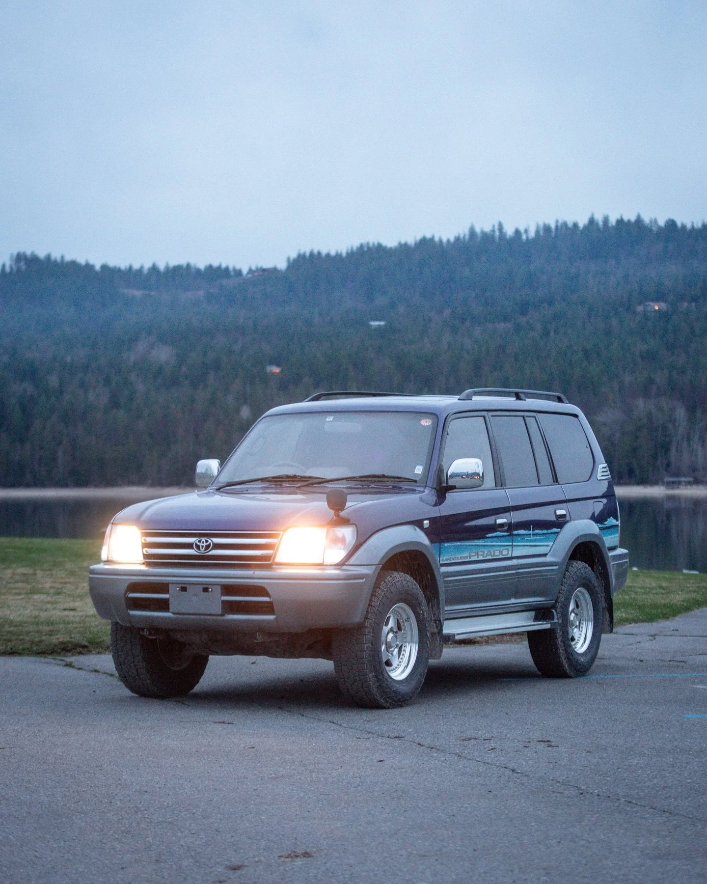 This sweet little Japanese sled is for sale. These kzj95 prados really hit a sweet spot for me. They&rsquo;re the perfect size; can fit the whole fam or all the homies. They have plenty of pep in their step all while getting decent fuel economy, and 