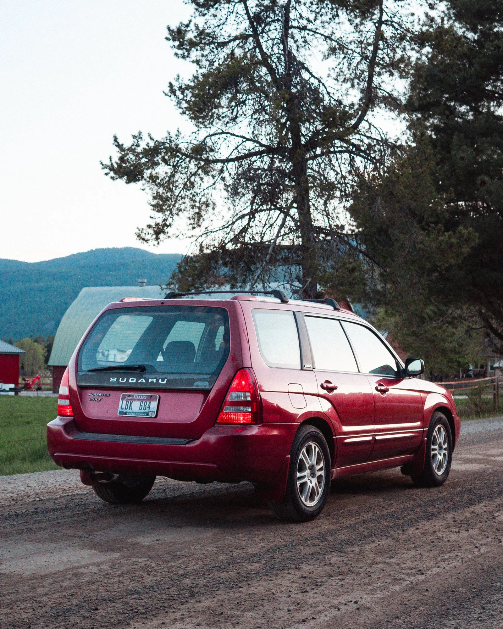 2004 Subaru Forester XT-16.jpg