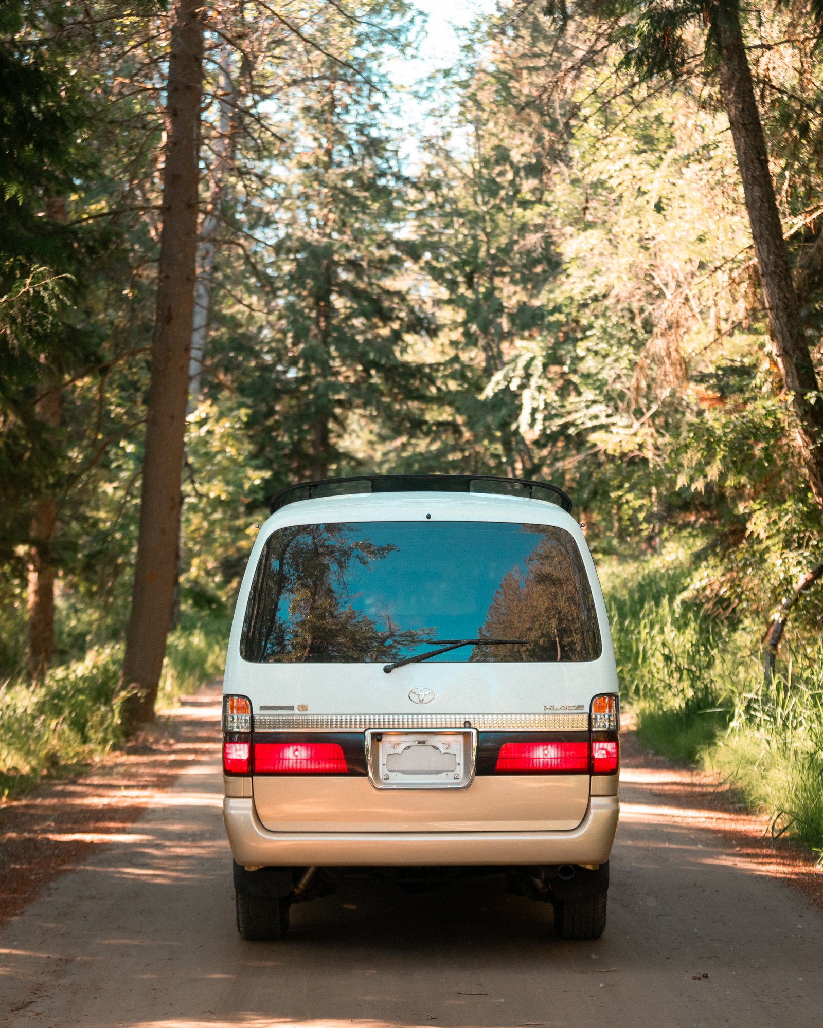 2001Hiace-7.jpg