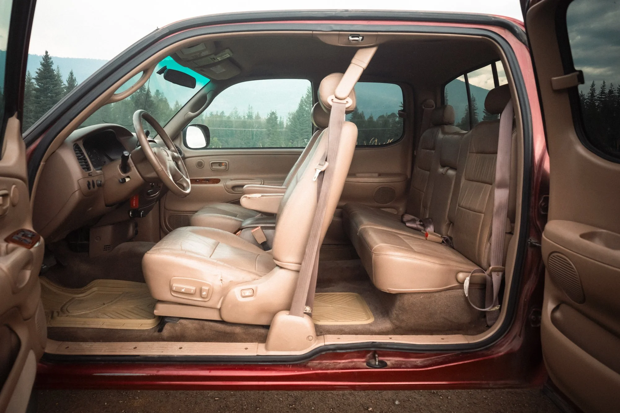 2001LimitedTundra-9.jpg
