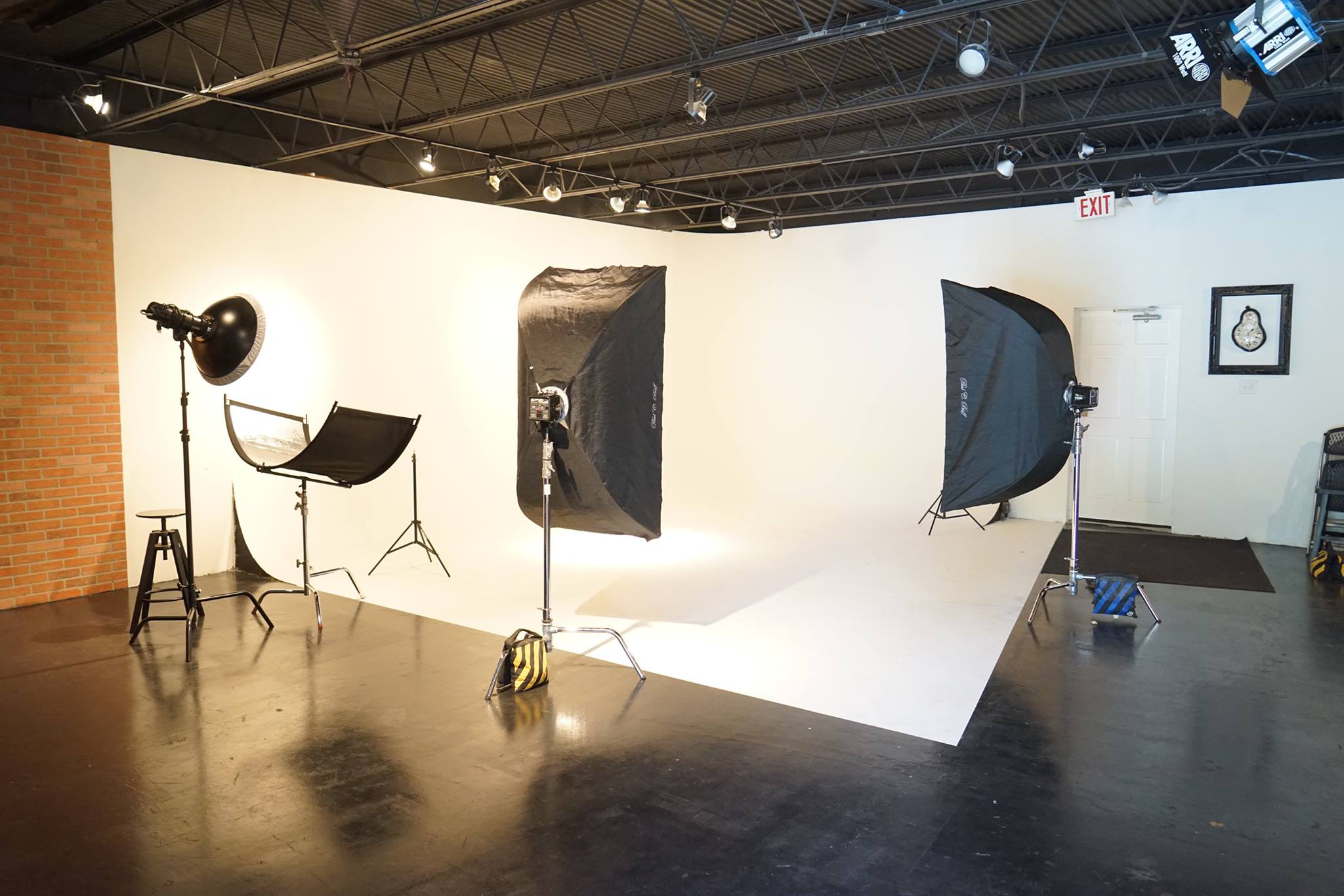 Studio-B-mind-body-beauty-boutique-business