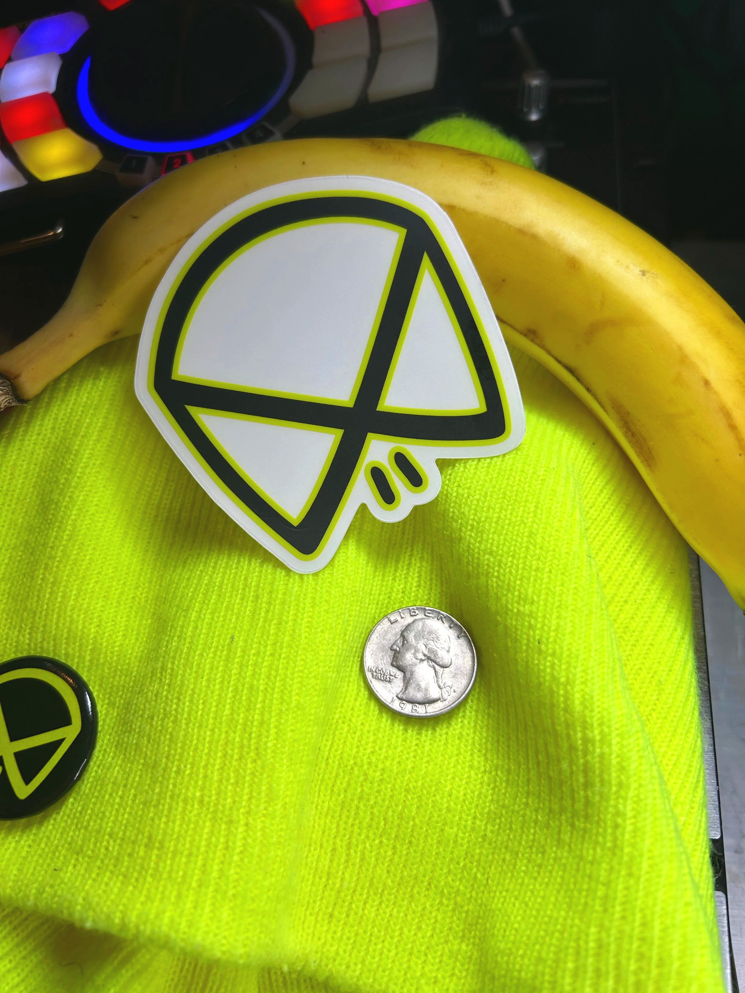 BOBUTAH+SKULL+LOGO+CLEAR+STICKER+ON+BEANIE+AND+BANNANA.jpg