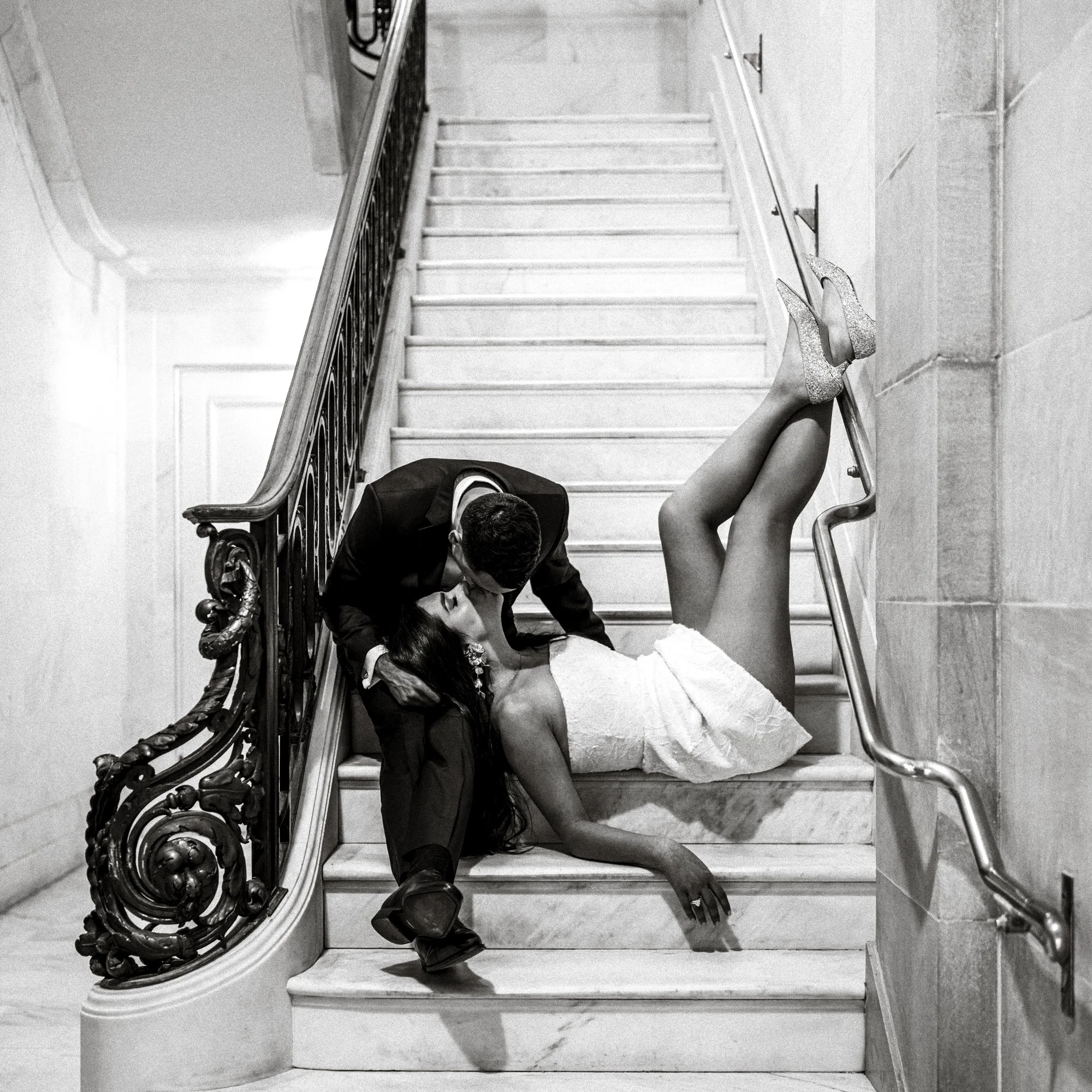 Elegant and Timeless Wedding Photography in San Francisco City Hall