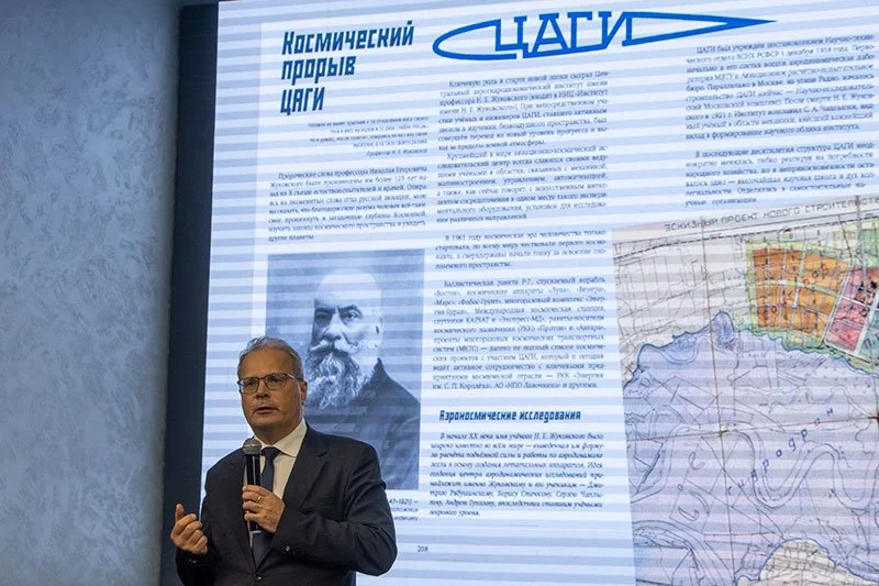 Генеральный директор ЦАГИ Кирилл Иванович Сыпало