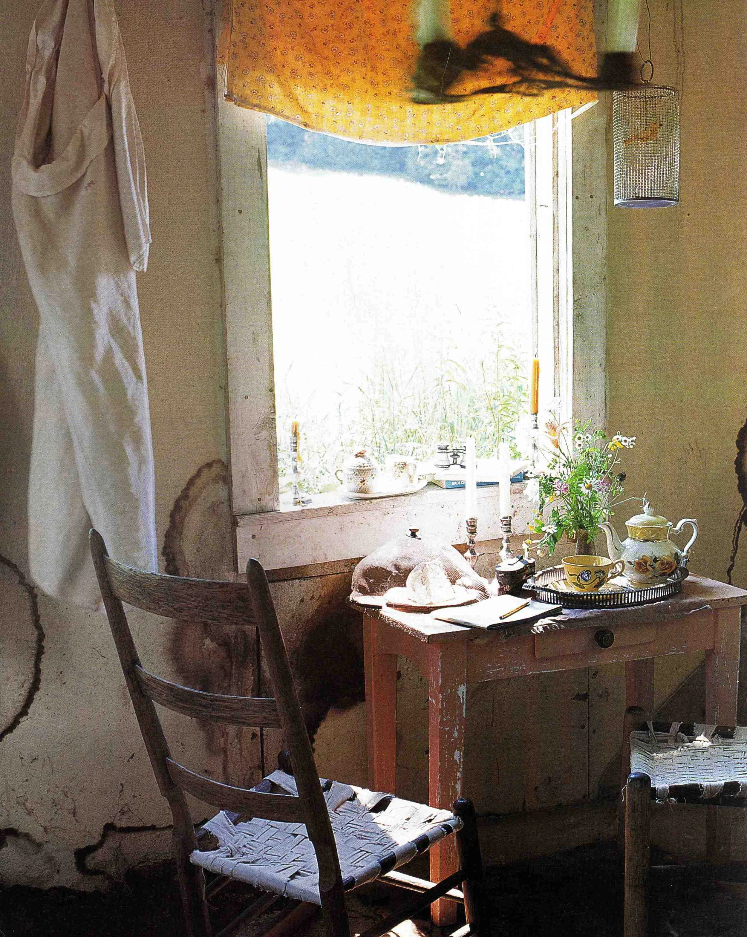 rebecca-purcell-IAhmbwindow.jpg