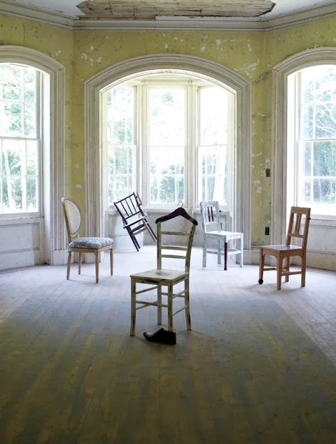 rebecca-purcell-chairemptyroom.jpeg