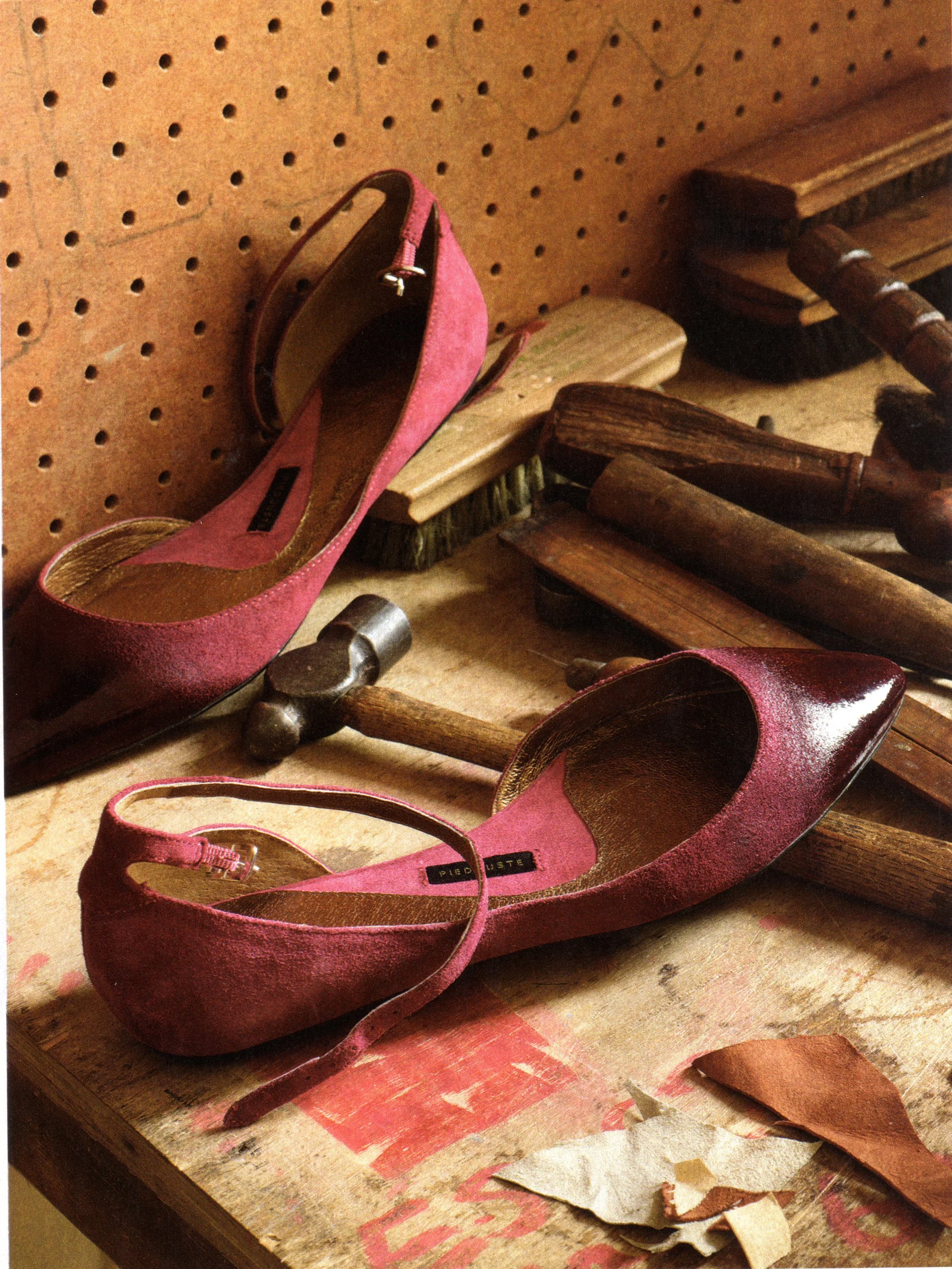 rebecca-purcell-shoerepairwithtools.jpg