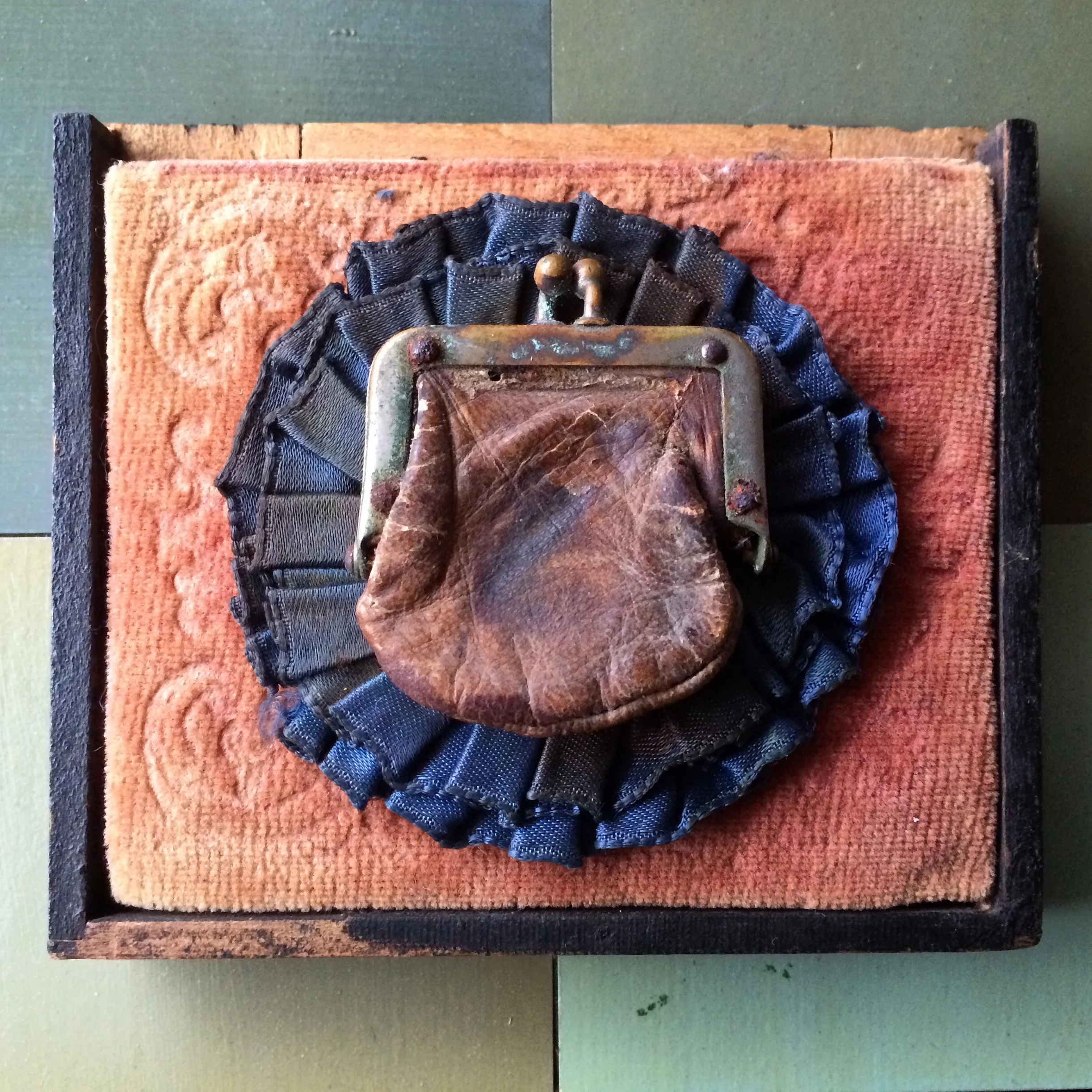 rebecca-purcell-tinychangepurse.jpg