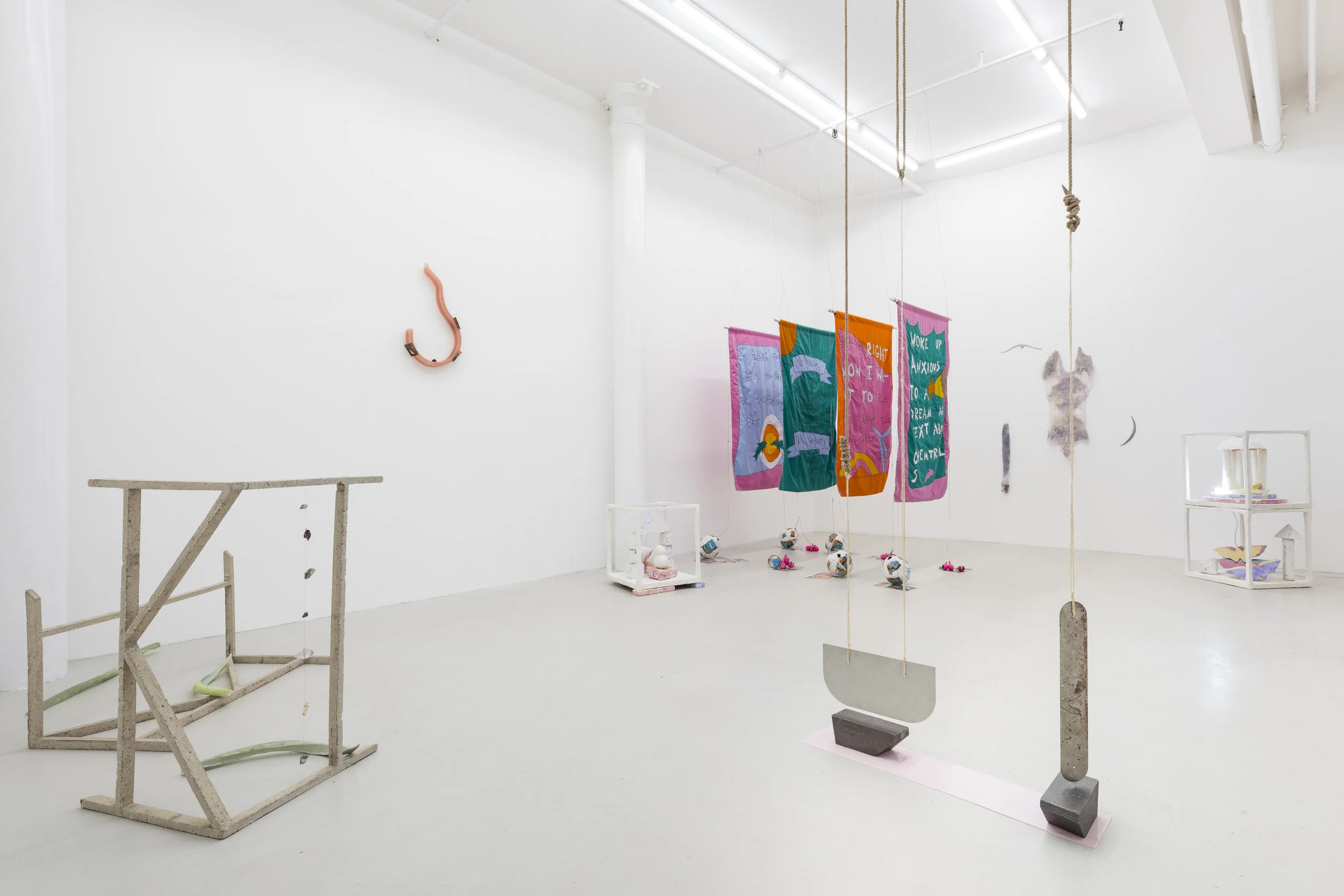       Weaving Through   ,   LOTUS  group show,&nbsp;Bosse &amp; Baum, London,&nbsp;2017  (Photo by &nbsp;Damian Griffiths) 