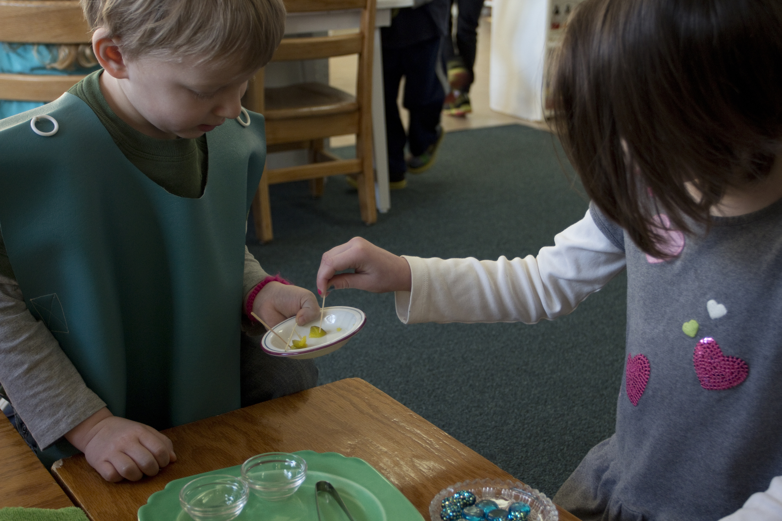 Having self-respect leads to respect for others : As children recognize the importance of their own work they also build regard for others. They learn to collaborate, ask questions, and help each other solve problems. 