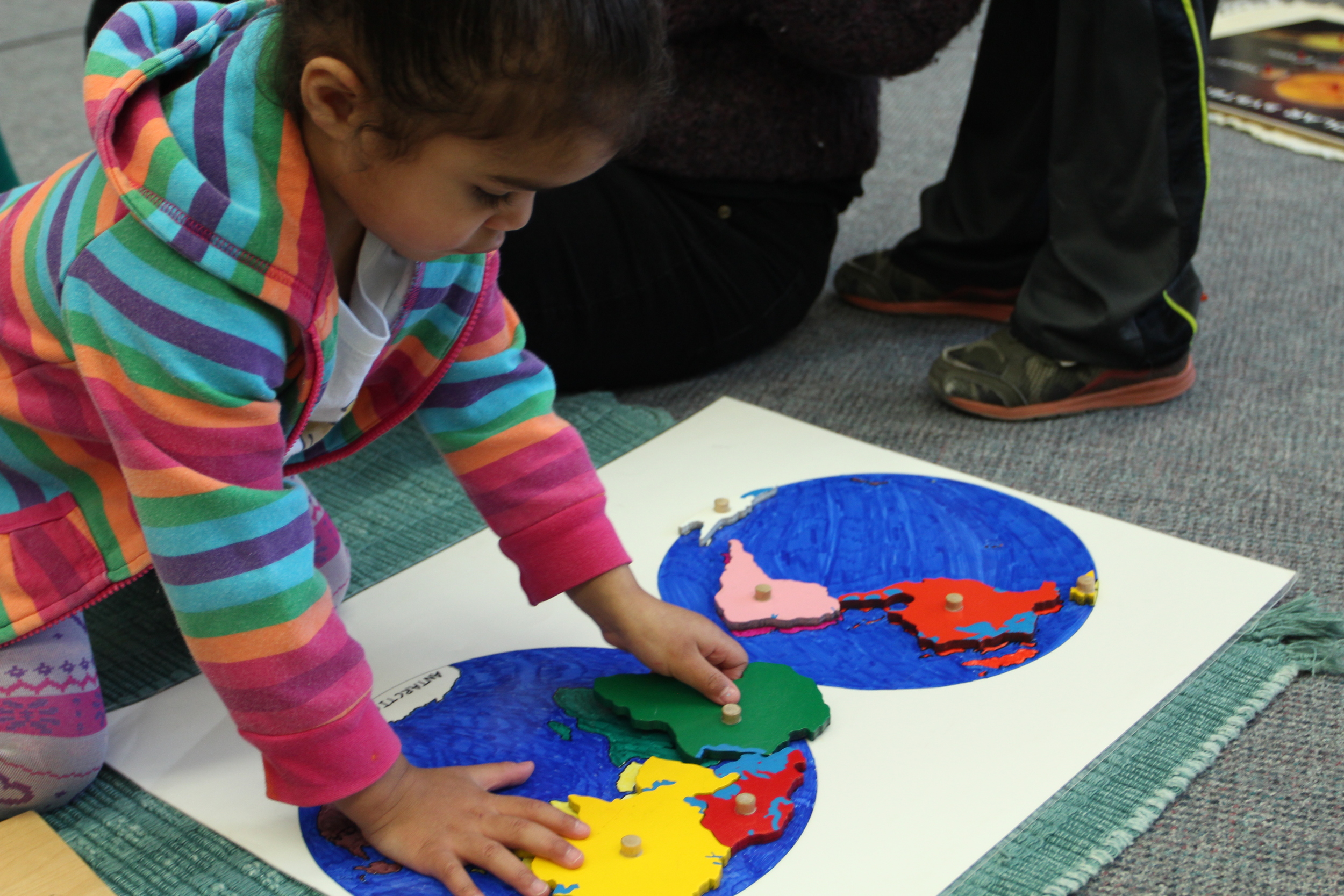  The connection to the wider world is supported in classroom activities with cultural materials, song, dance, and art.&nbsp; 