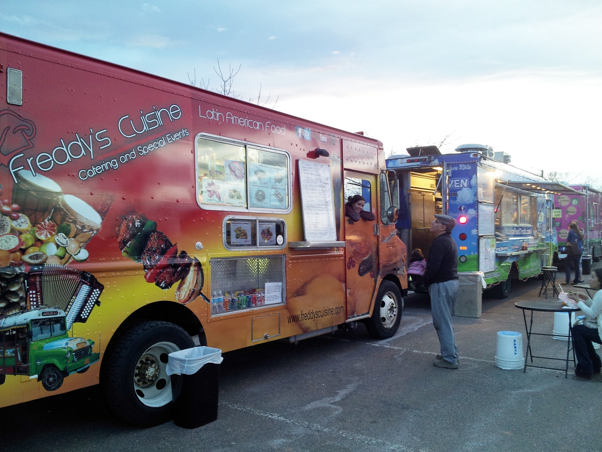 Freddy's cuisine food truck