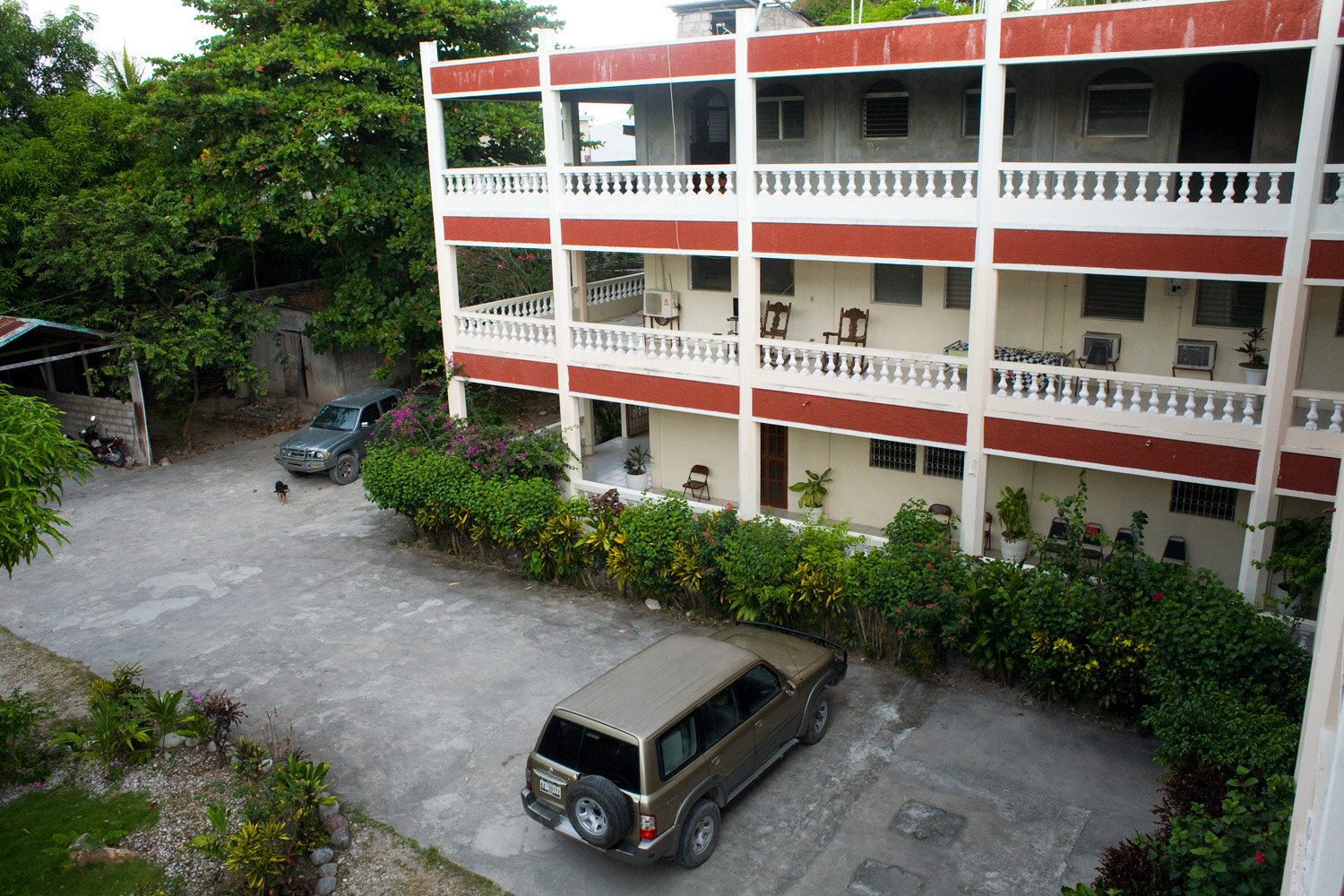 hosanna house yard.jpg