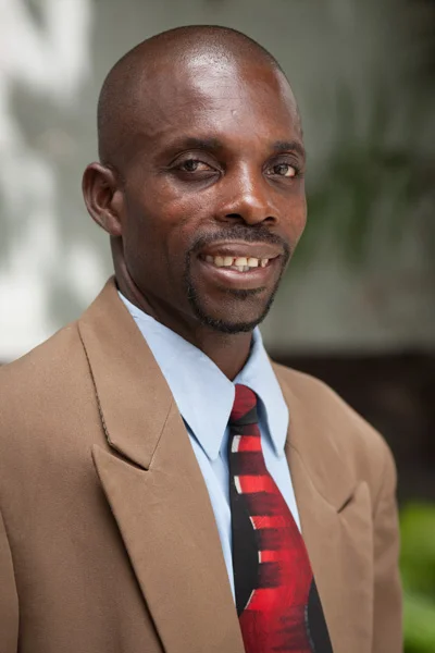 Pastor Benissé Hyppolite and his wife Arlourne Lemeble have 4 children and serves in Aquin, Haiti.