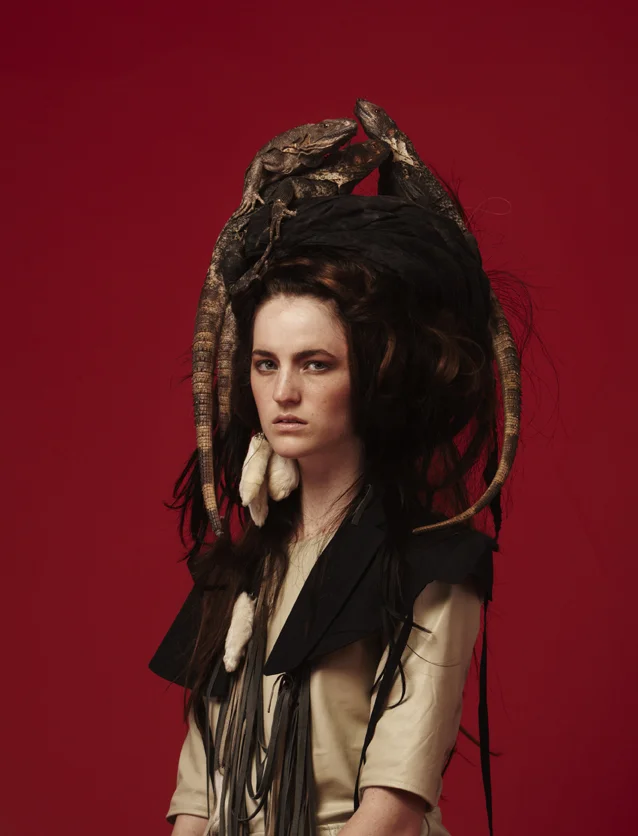 CAVE PEOPLE 3483.jpg