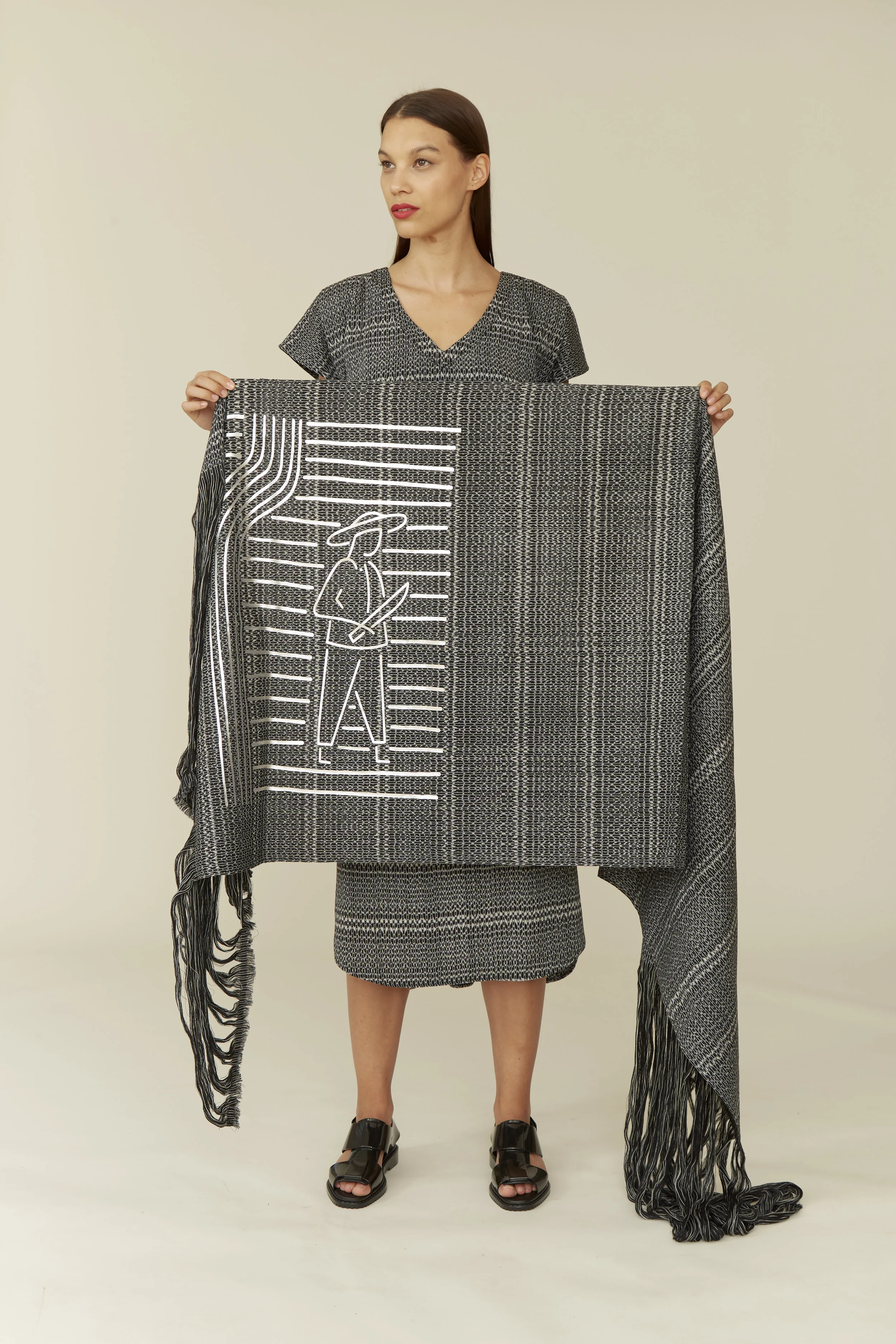 CARLA_FERNANDEZ_LOOKBOOK_2018_1114.jpg