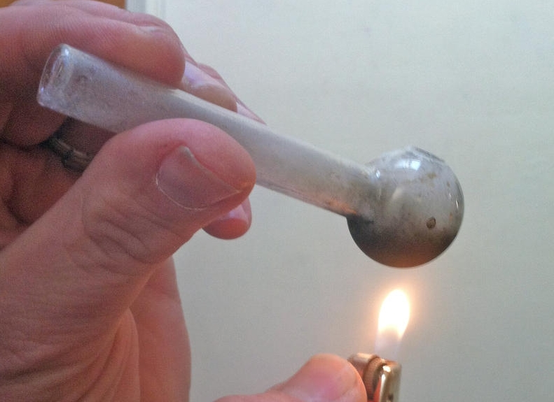 What an actual meth pipe actually looks like - sorry tweaker lean skreaners