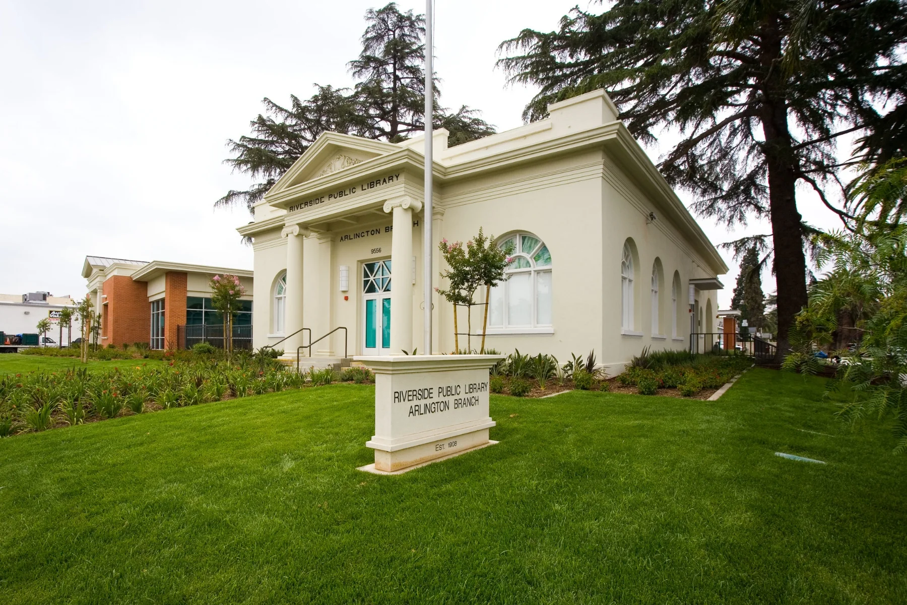 City of Riverside Arlington Library Expansion