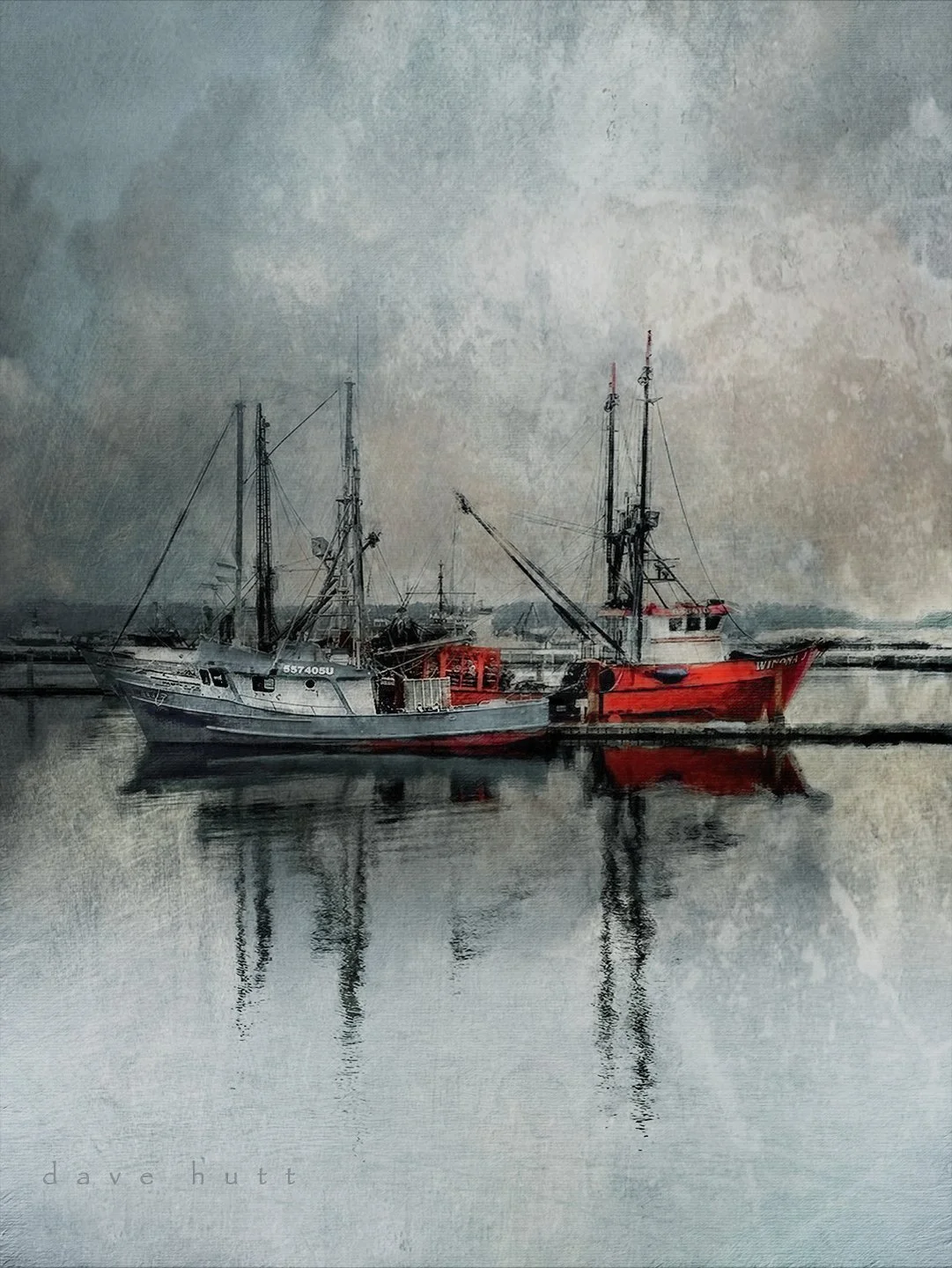 Fishing boats 3.jpg