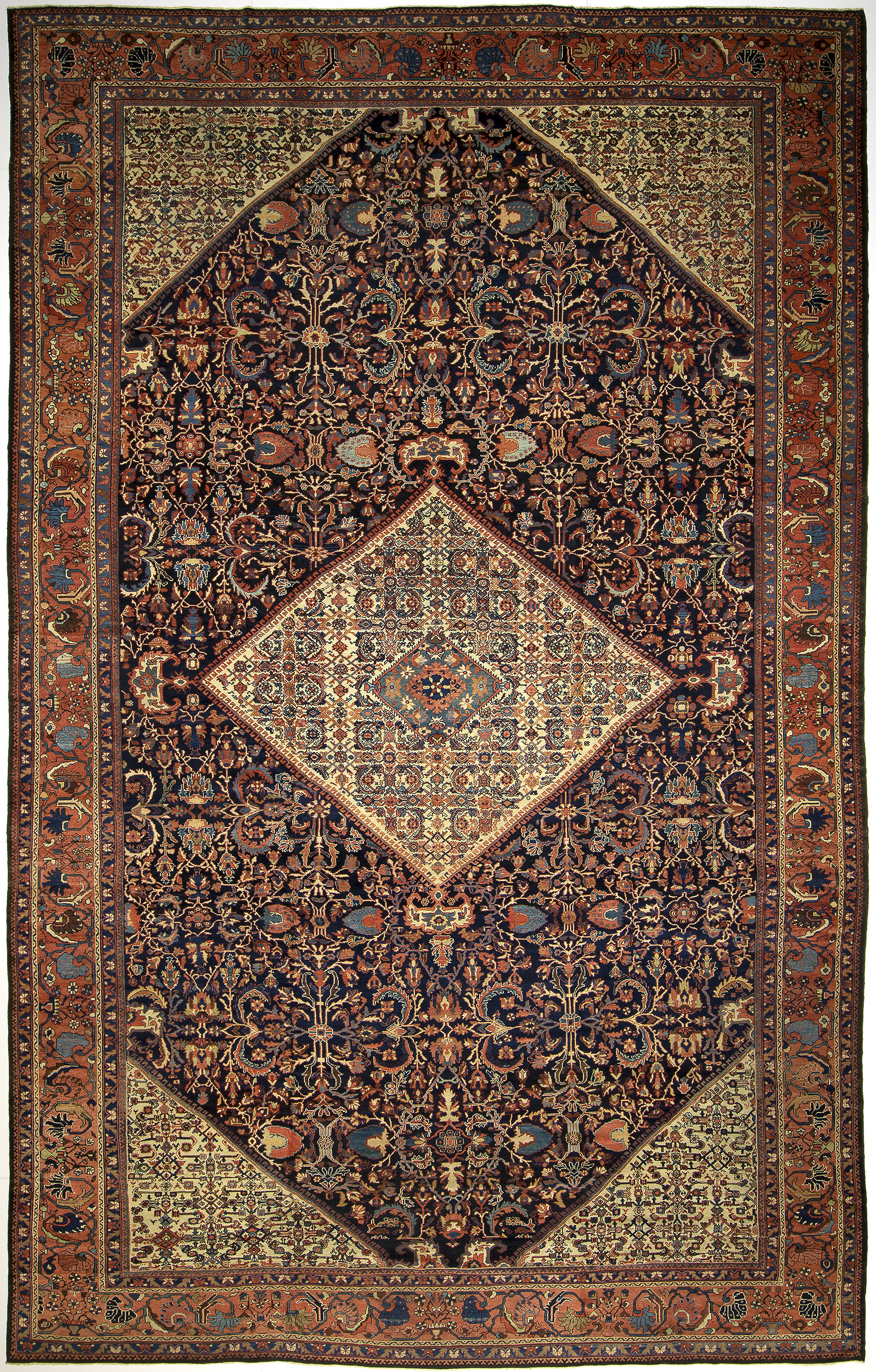 Mahal Carpet 20' 2" x 12' 6" 