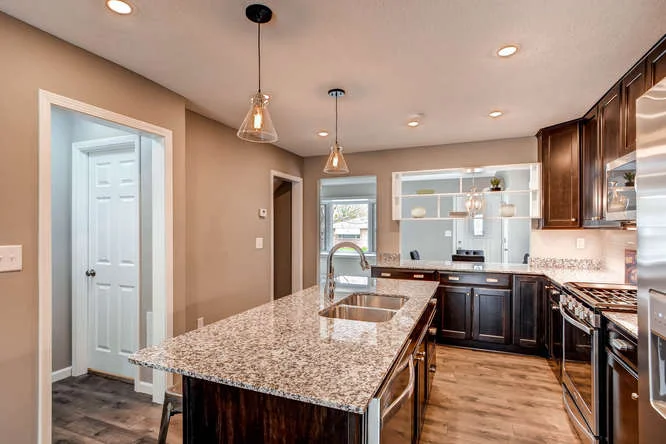 5756 Upton Ave S Minneapolis-small-009-1-Kitchen-666x445-72dpi.jpg