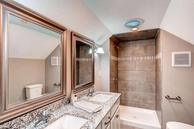 5756 Upton Ave S Minneapolis-small-020-15-2nd Floor Master Bathroom-666x445-72dpi.jpg