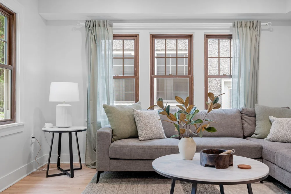 13-web-or-mls-5216 Drew Ave S Print-11.jpg