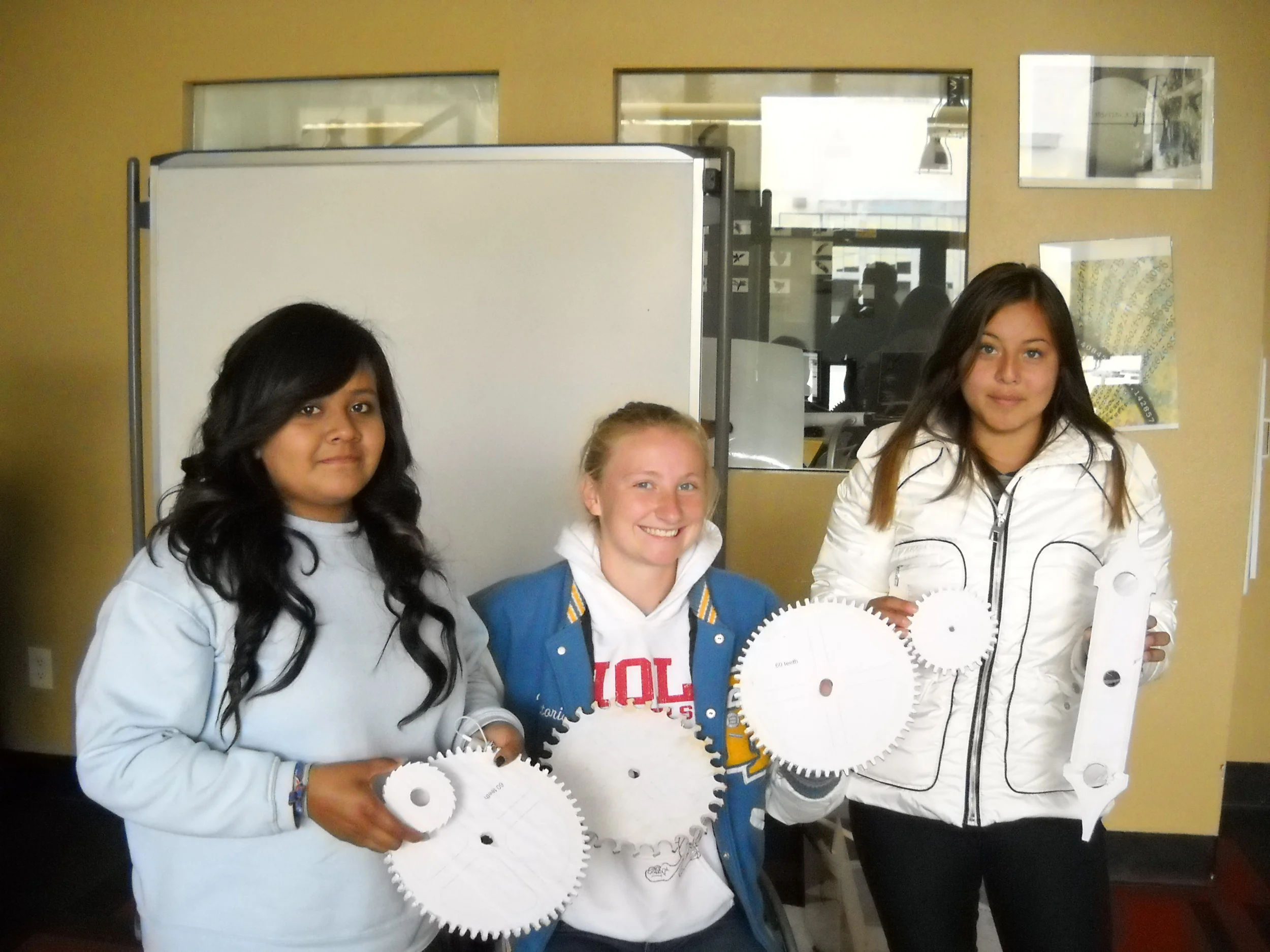 JUNE AND MARLENE AND VICTORIA.JPG