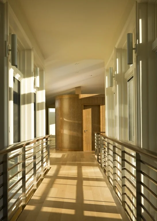 0611__interior_walkway.jpg