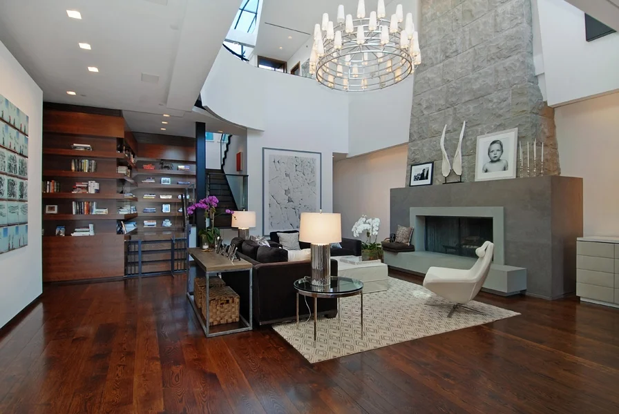 459WestBroadway6S.Living room5.jpg