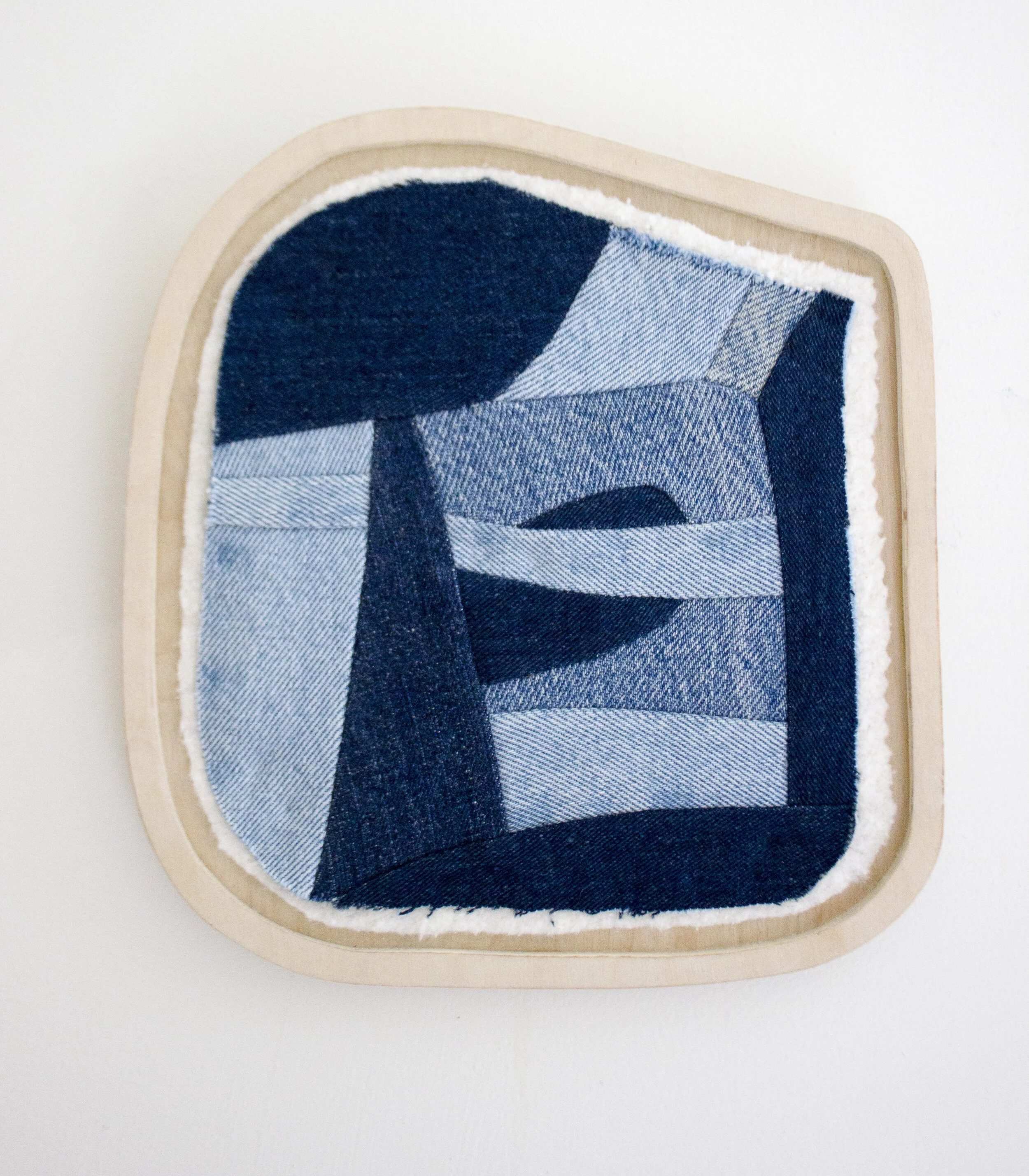 footprints in water, 2019