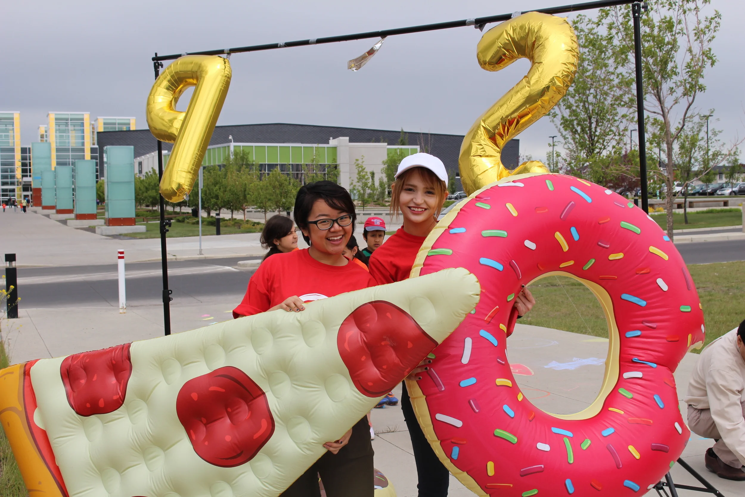 Youth Voices hosts Neighbour Day @ the Genesis Centre! 