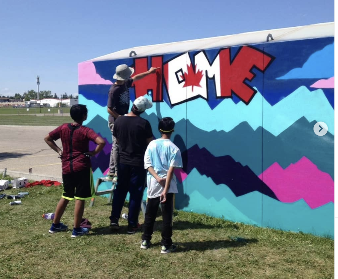 Our 2019 Recap: Bob Bahan and the Alex CFC Mural Summer Camps