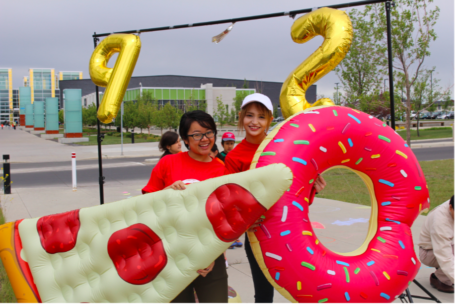 Neighbour Day: Snap &amp; Chat! 