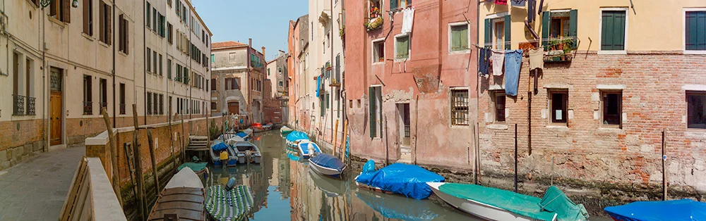 Venice Panoramic. 2006. Kodak 14n Pro.