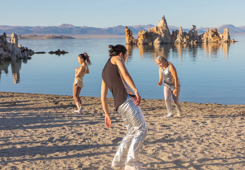 Performance. Mono Lake., CA 2019. Canon EOS 5DSr.