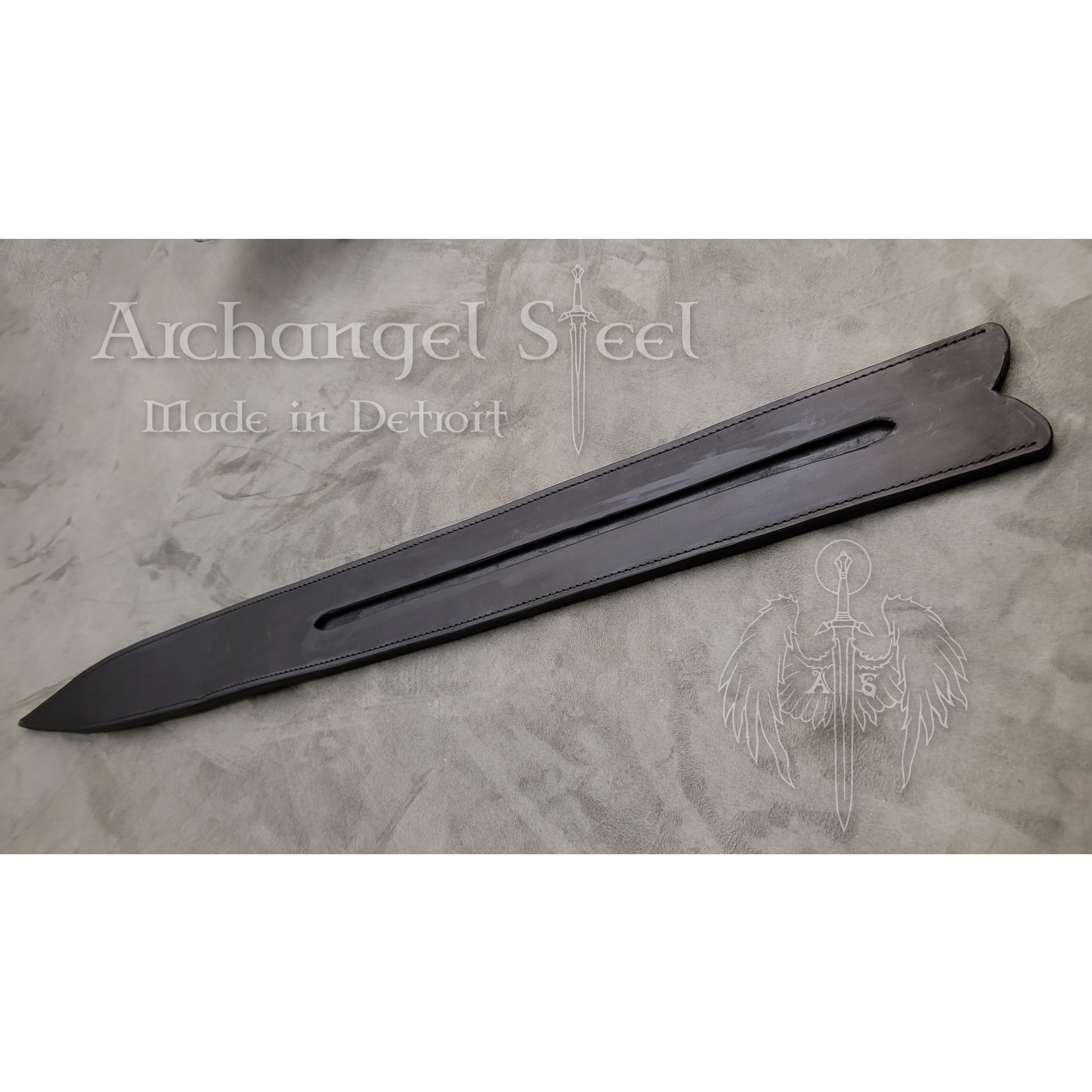 11 Gothic Longsword Sheath.png