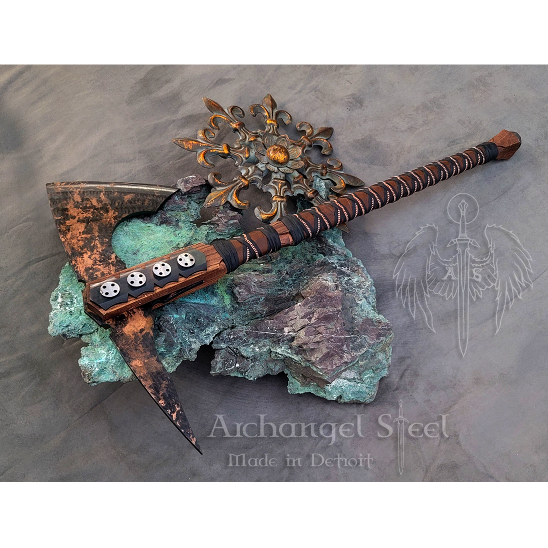 08+Spiked+Battle+Axe+w+Patina.png