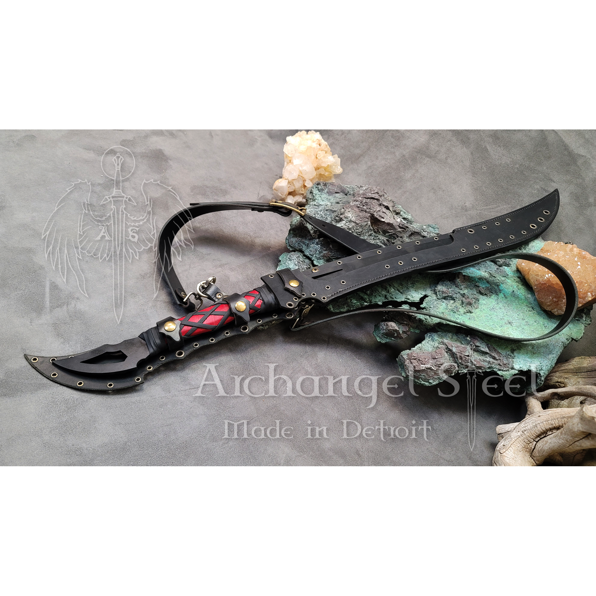 01 Elf Blade & Sheath - Medium.png