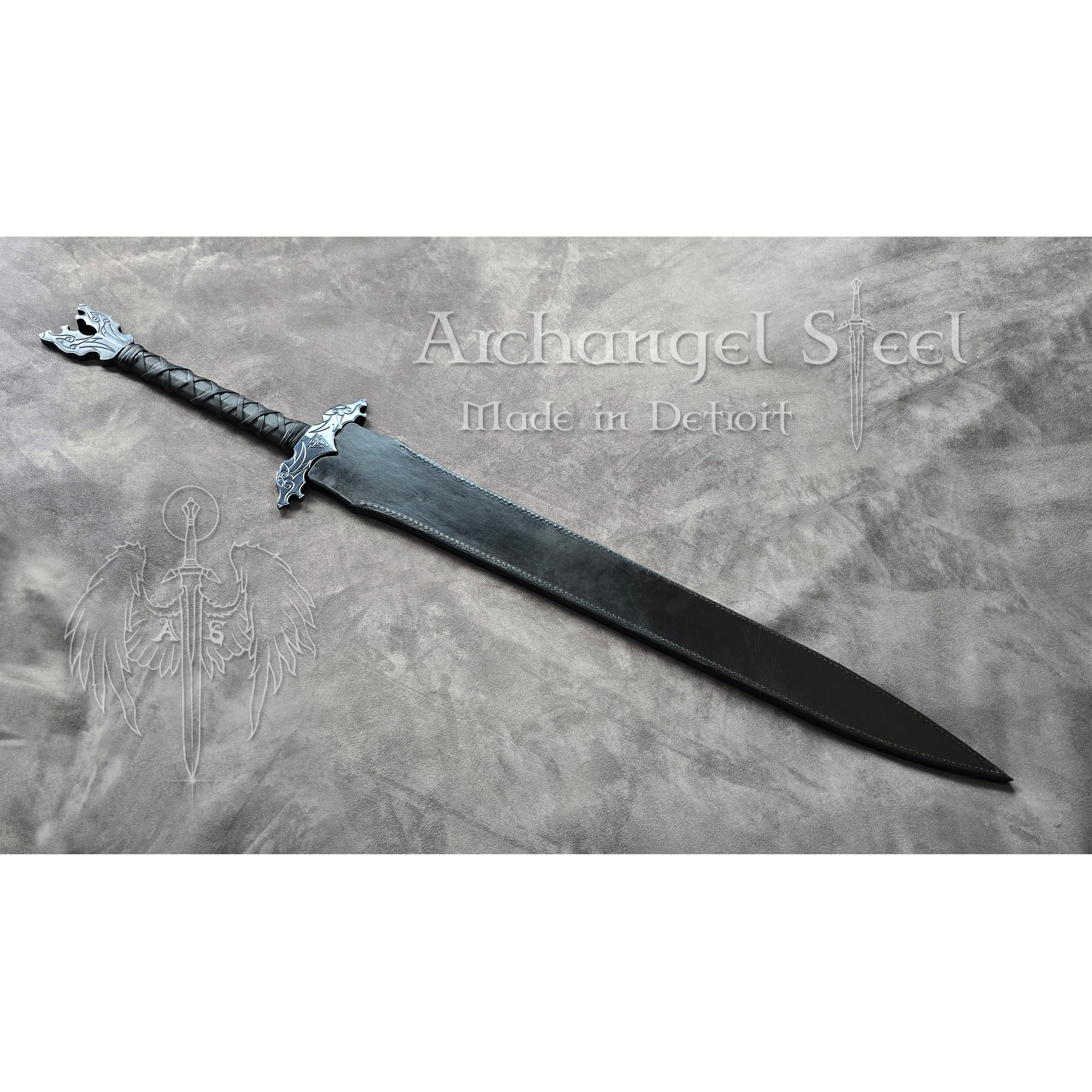 2025-12-13 14.17.19 Square.png