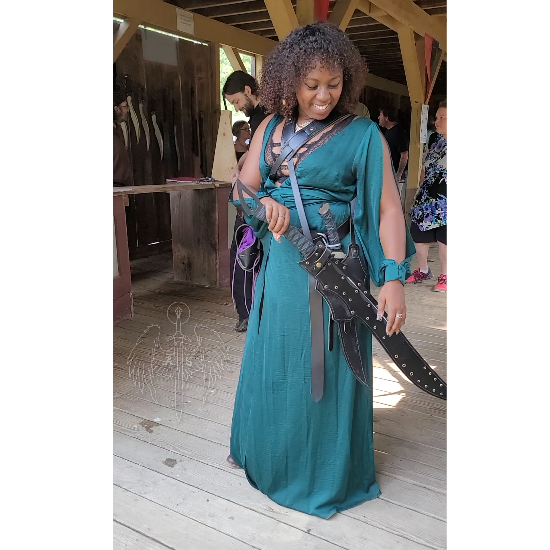 Kirsten with Giant Elf Blade, Sheath & Baldric.png