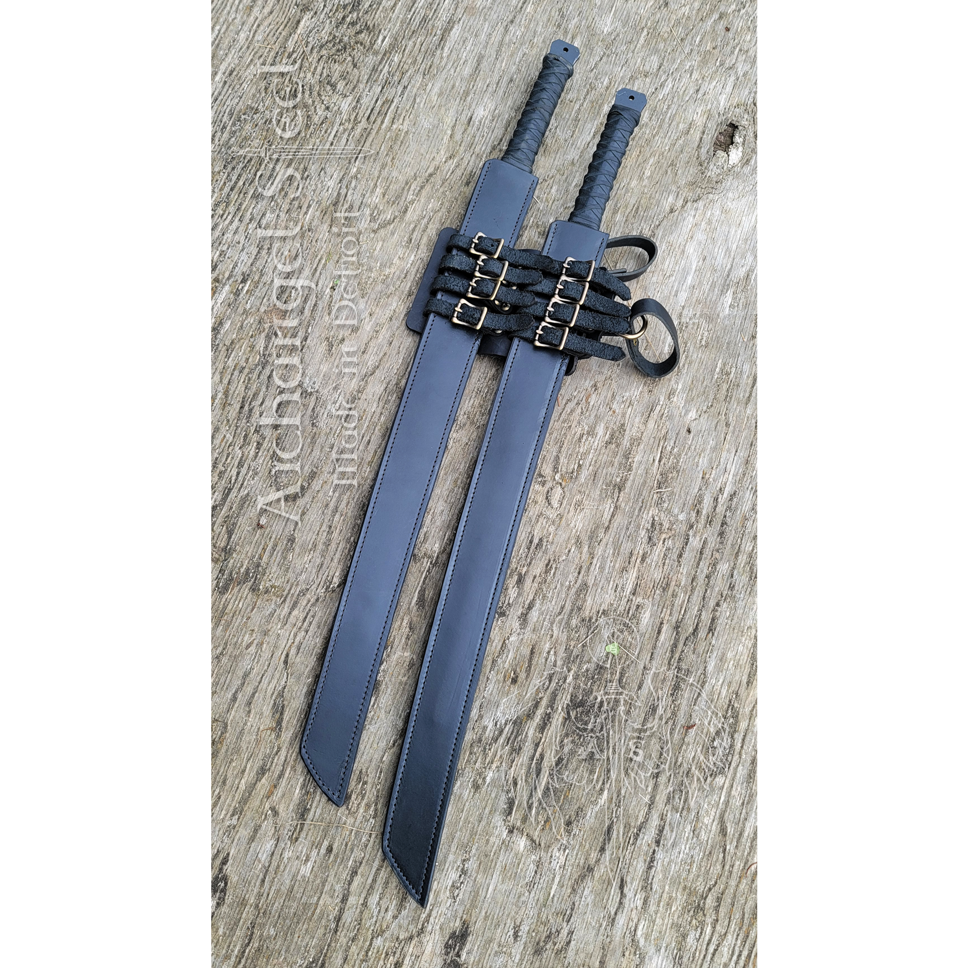 Double Katana Sheaths.png