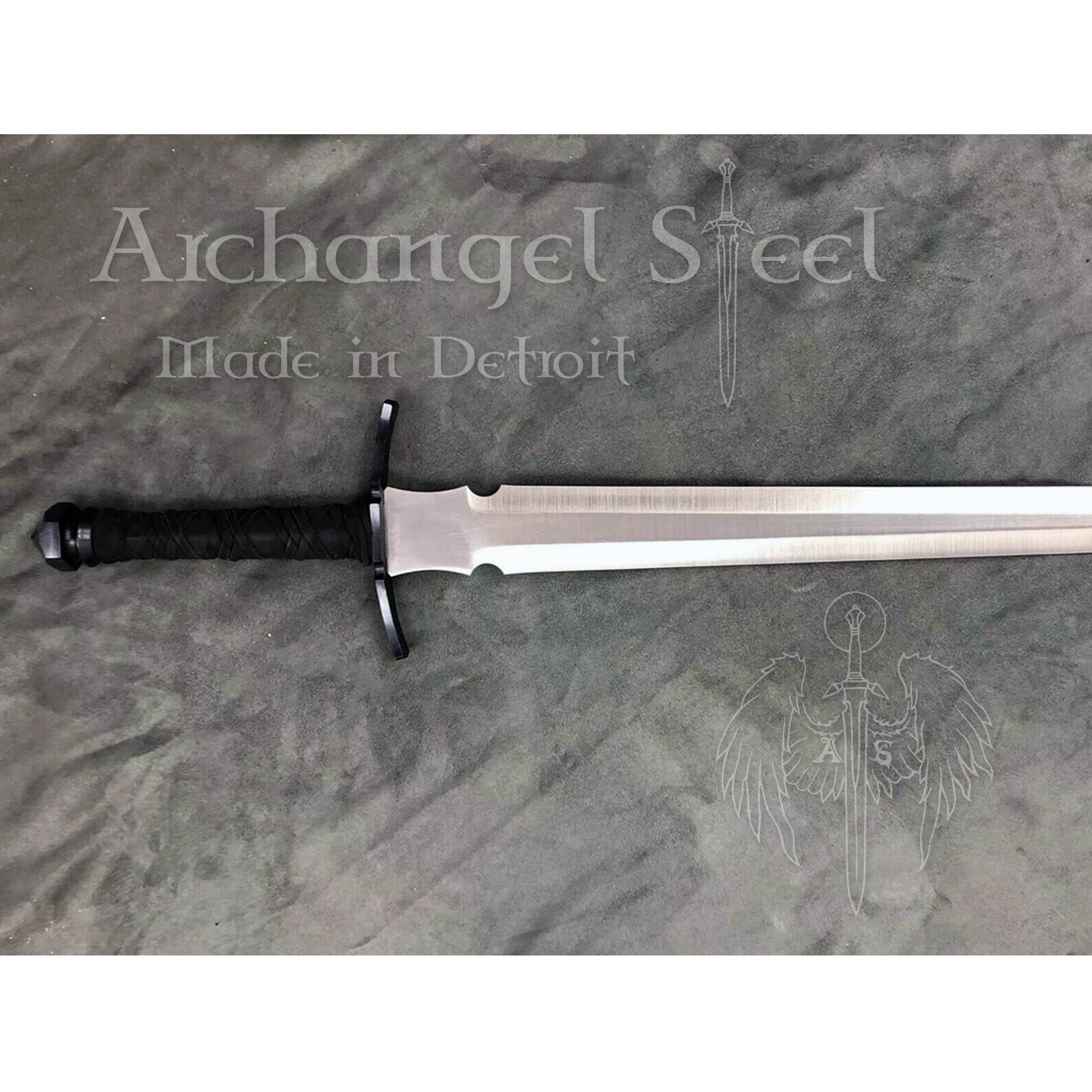 02 Bastard Round Pommel.png