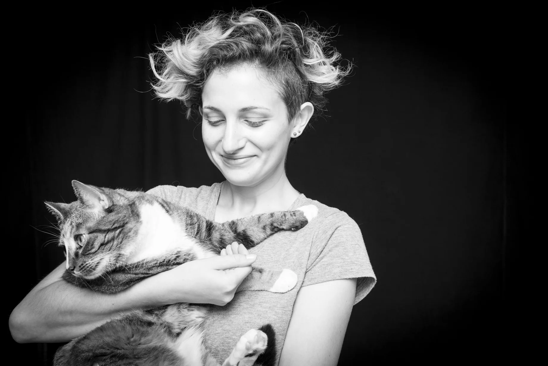 Aviva Leah - Portrait of an Artist