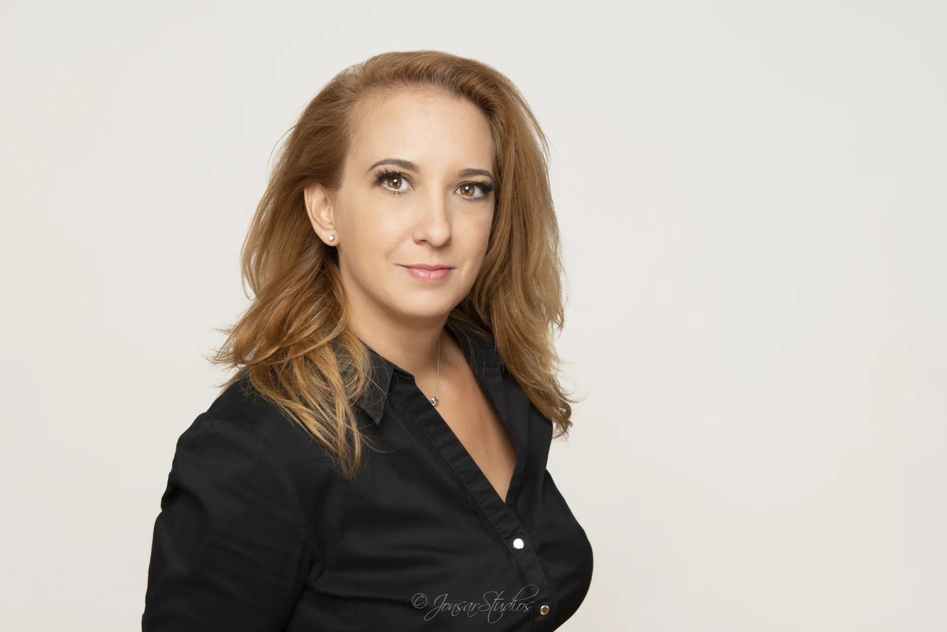 Jaclyn Zendrian - Conversations with Artists -