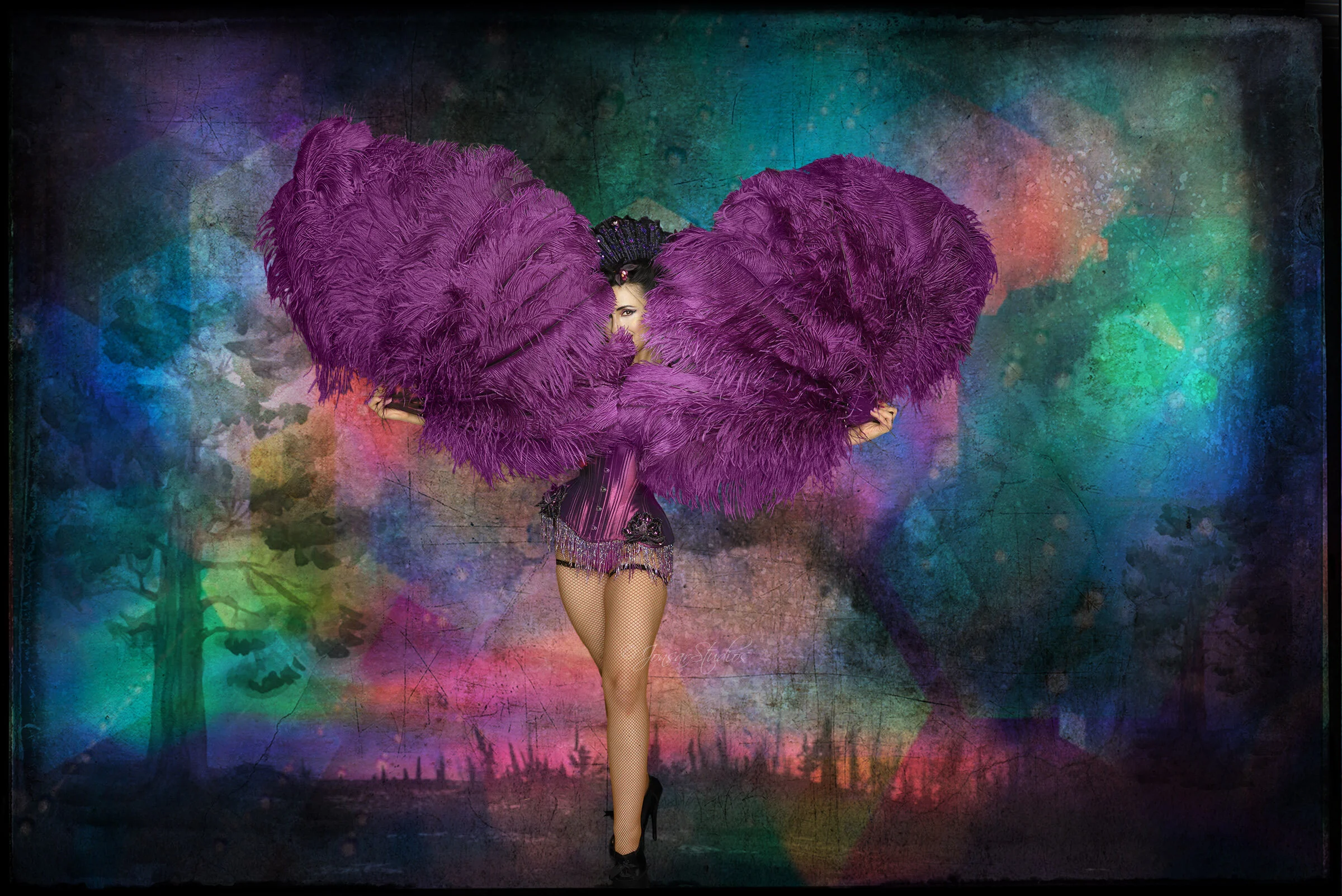BurlesqueDancerwithPurpleFans.jpg