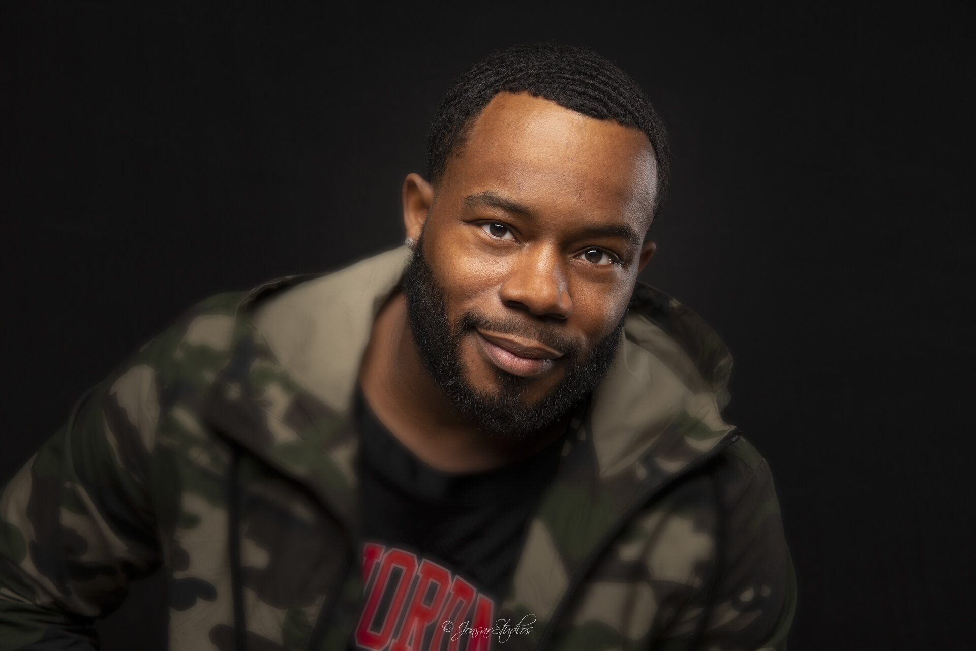 Anthony Robinson - Conversations with Artists
